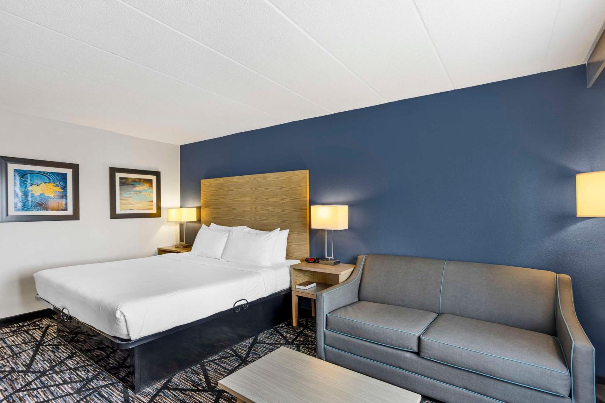 Hotel Western Westgate 3*